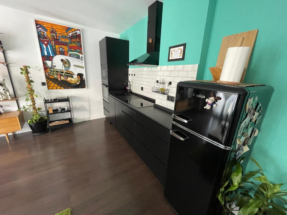 Charming Home With Private Terrace,Heart Of マラガ エクステリア 写真