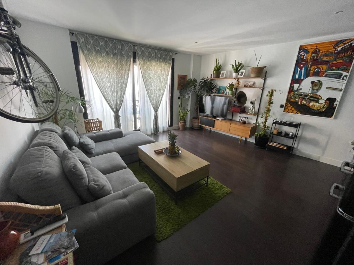 Charming Home With Private Terrace,Heart Of マラガ エクステリア 写真